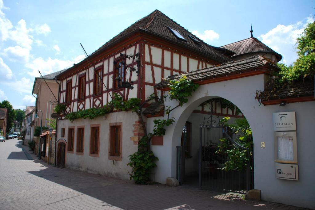 Landhotel St. Gereon Nackenheim Esterno foto