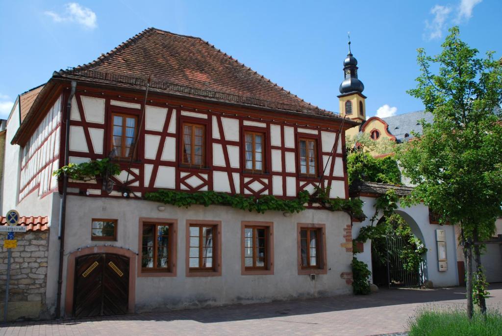 Landhotel St. Gereon Nackenheim Esterno foto