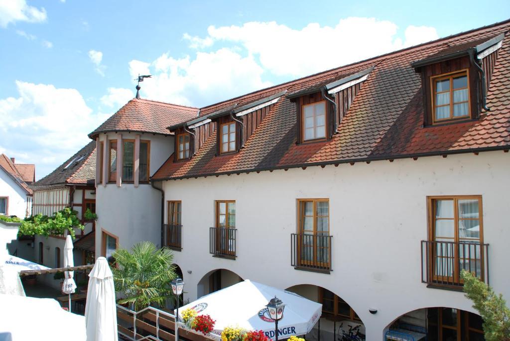 Landhotel St. Gereon Nackenheim Esterno foto